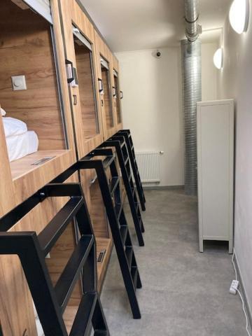 Capsule Hostel Andel Centre Spirit Praga Exterior foto